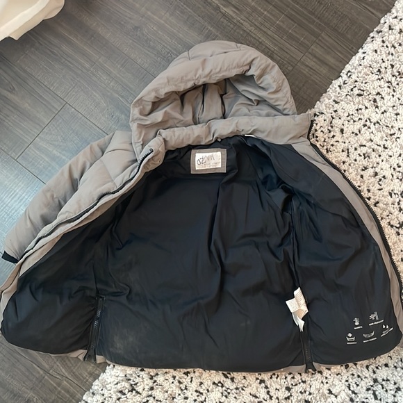 Zara - Toddler Puffer - Size 3-4 years. - Picture 2 of 7